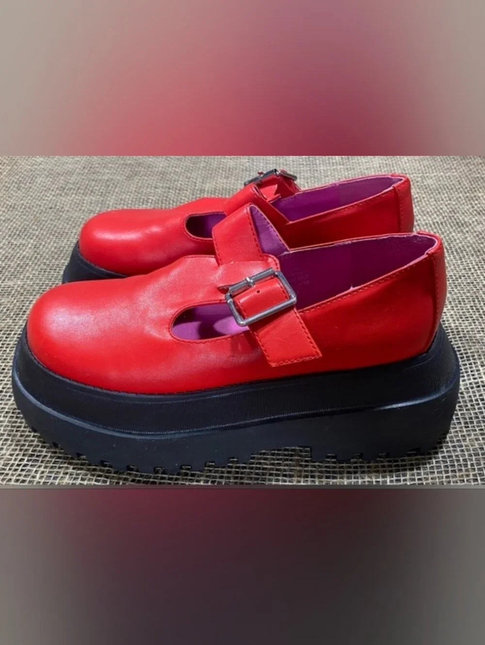 Dolls Kill Delia’s Platform Shoes Size 5M Red Mary Jane Adjustable Buckle